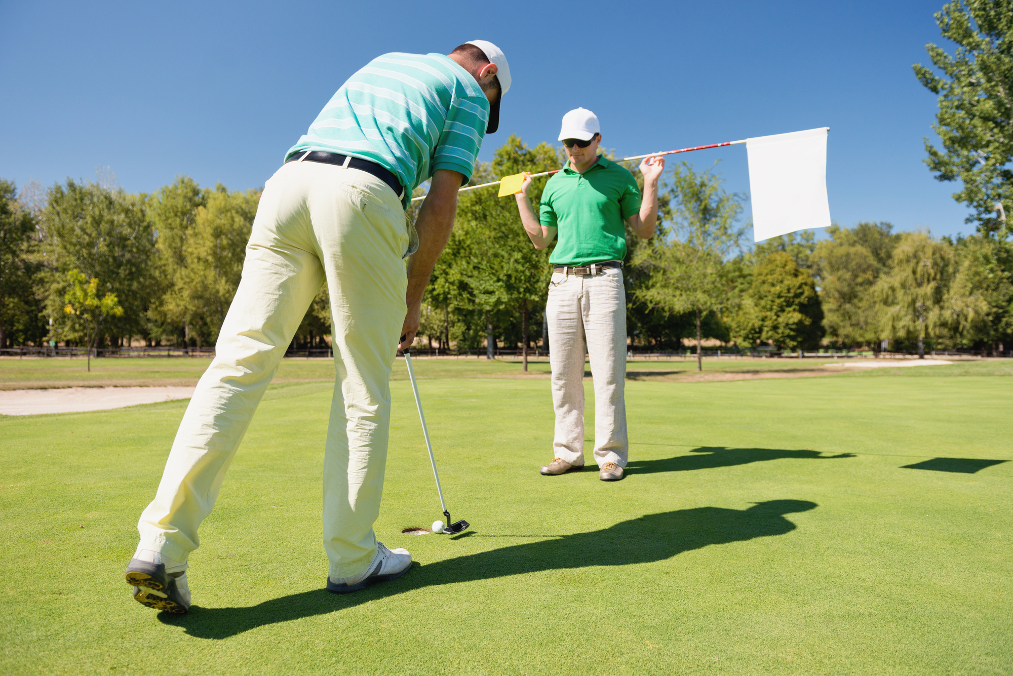 3 Tips to Become a Golf Caddy This Summer